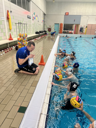 Uitleg waterpolo training
